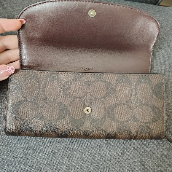 Coach Slim Envelope Wallet - Picture 3 of 11